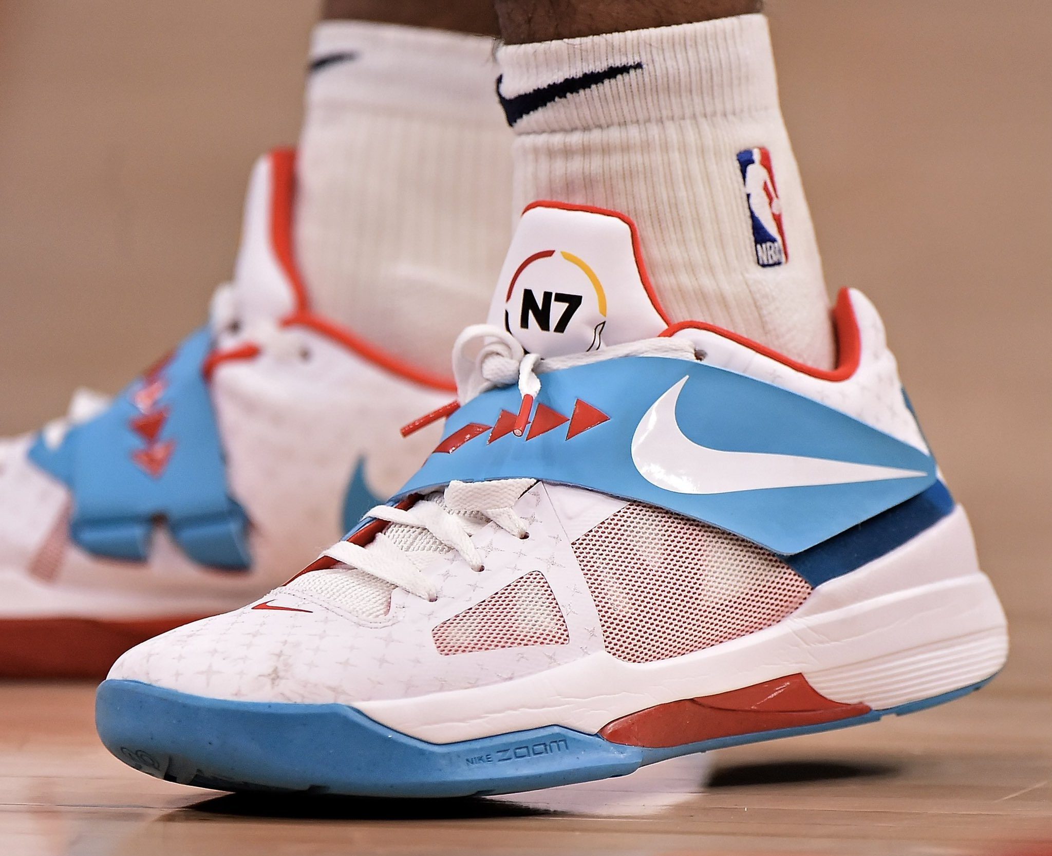 案例三个维 案例三个维